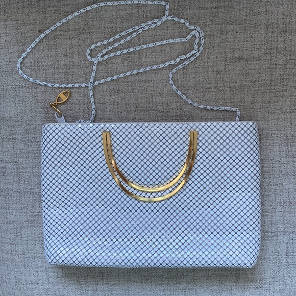 Fiona white/gold metallic handbag/purse. - Picture 2 of 13